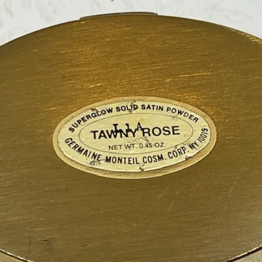 VTG Gold Tone Brass Monogramed Germaine Monteil Oval Powder Compact 2.5
